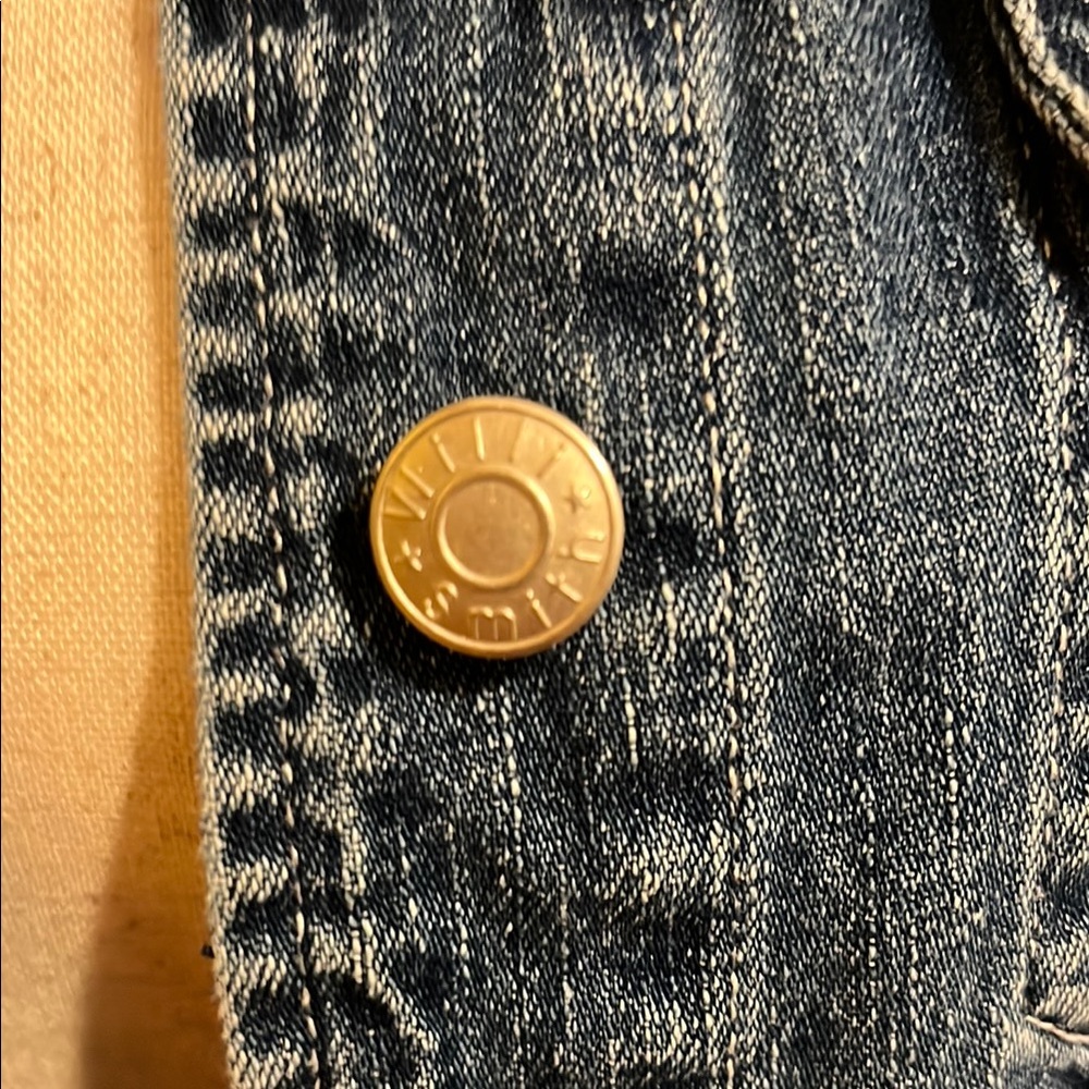 Willi Smith Blue Fitted Jean Jacket with Contrast Stitching - Picture 2 of 6